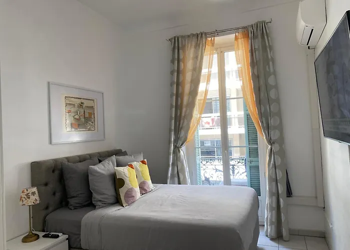 The Grand Riviera - Choice In